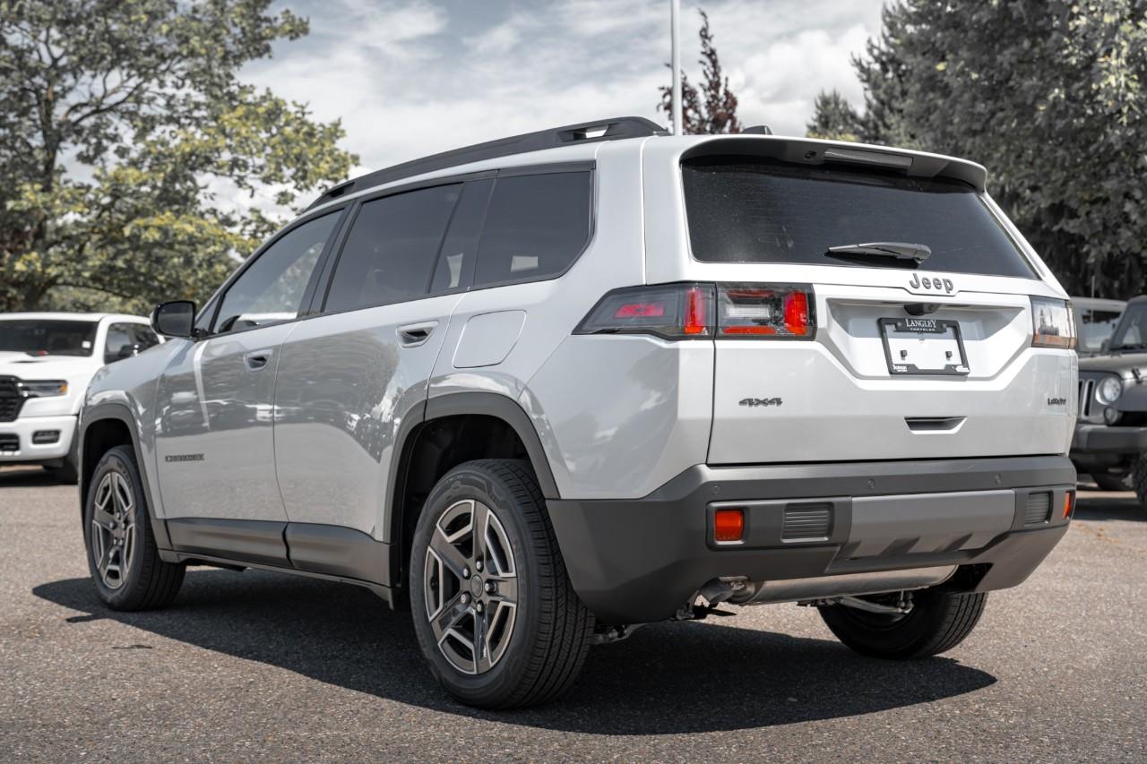 2026 Jeep Cherokee Laredo/Limited T264399