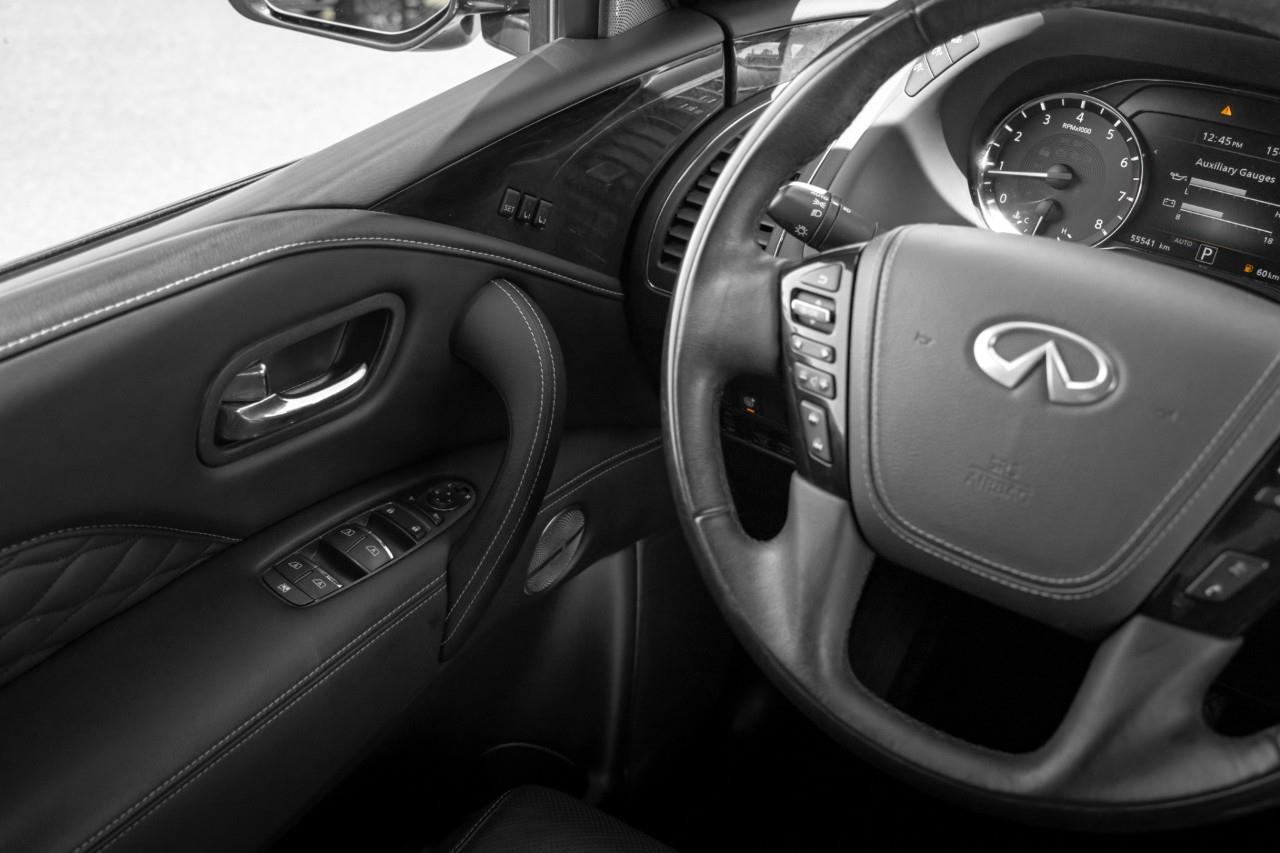 2023 Infiniti QX80 LUXE 8 Passenger LC2976
