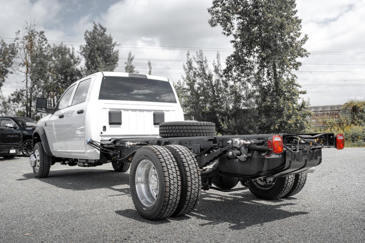 2026 RAM 5500 Chassis Tradesman/Big Horn T295059