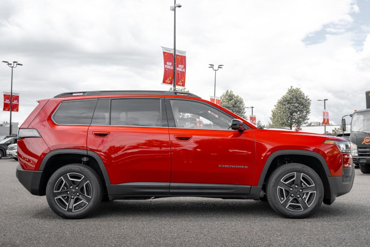 2026 Jeep Cherokee Laredo/Limited T263513