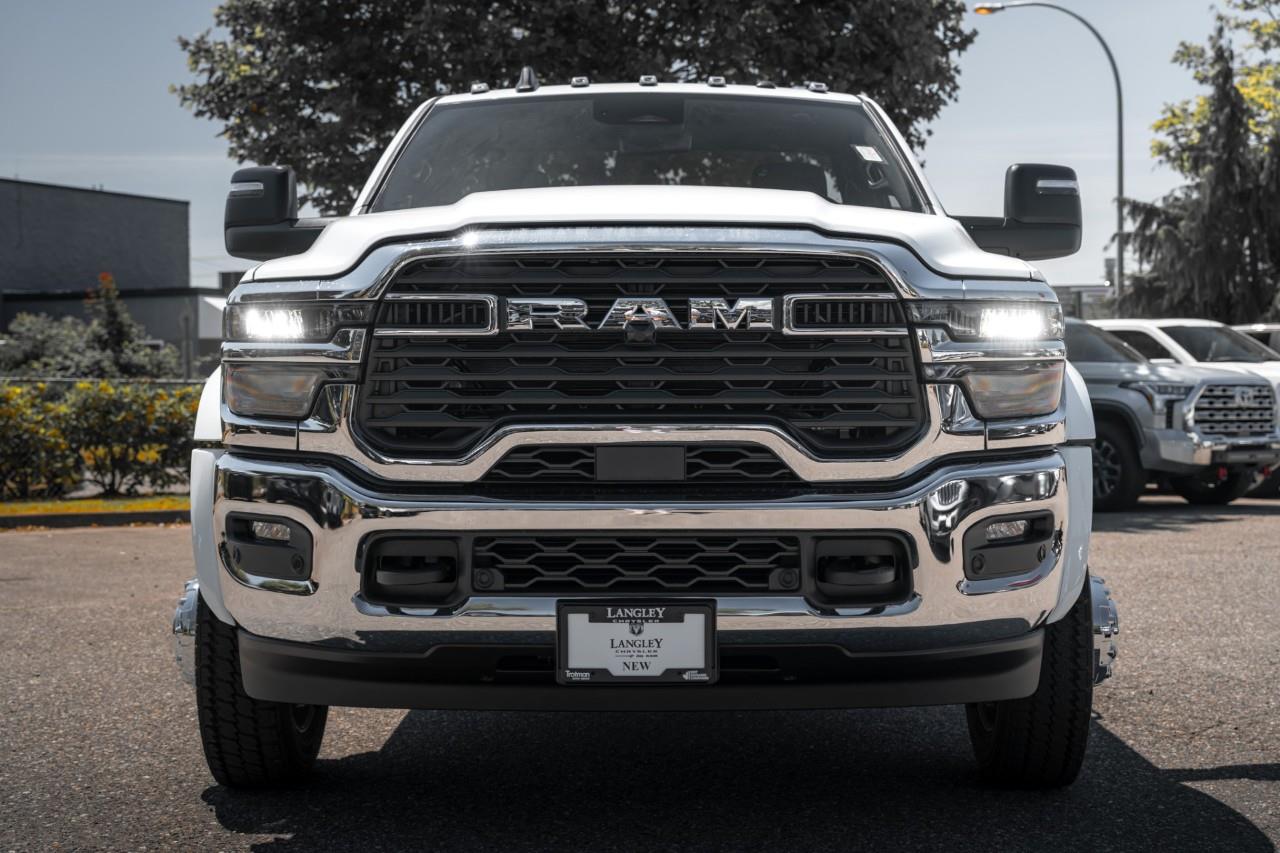 2026 RAM 5500 Chassis Tradesman/Big Horn T307985