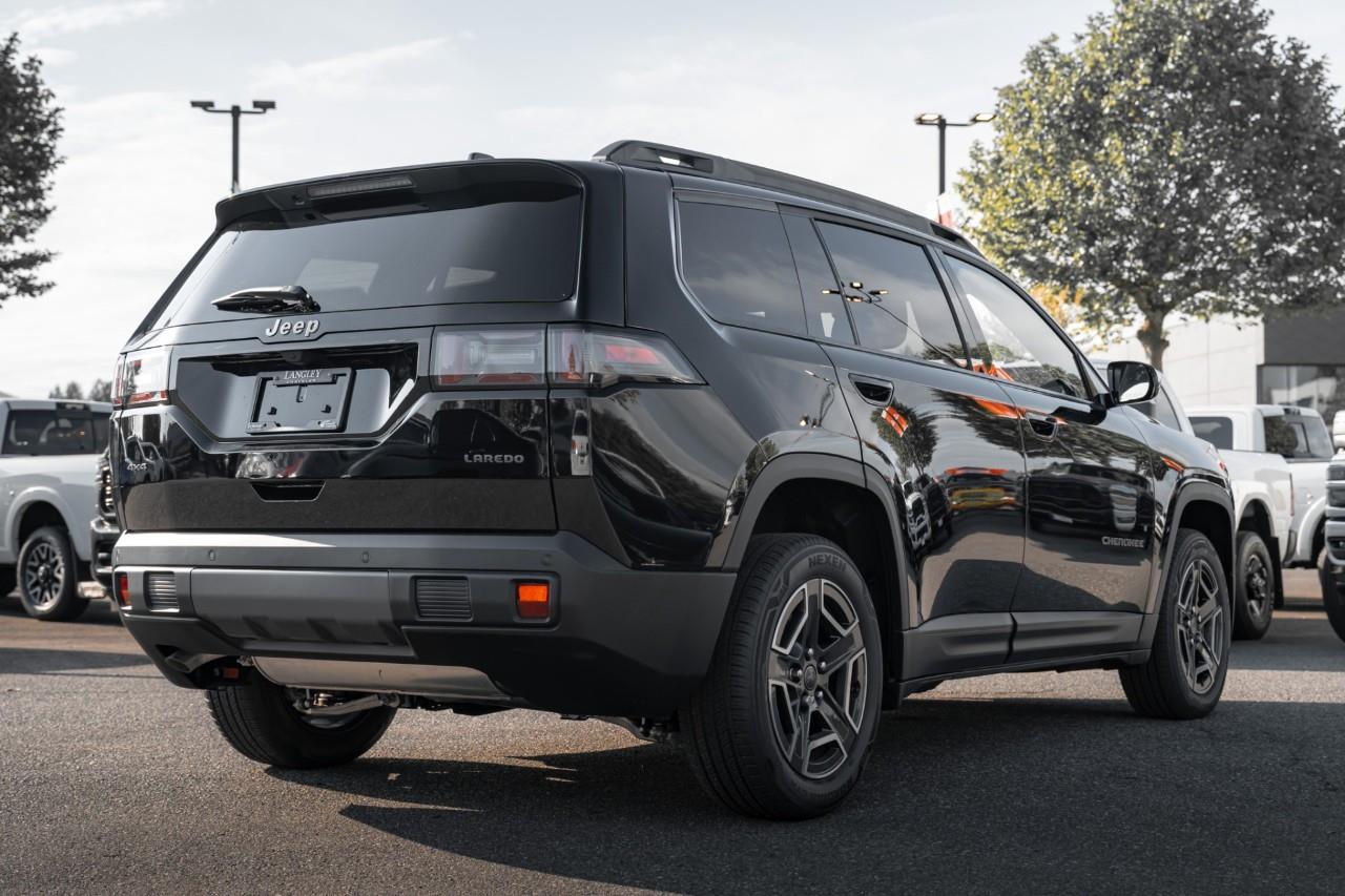 2026 Jeep Cherokee Laredo/Limited T269182