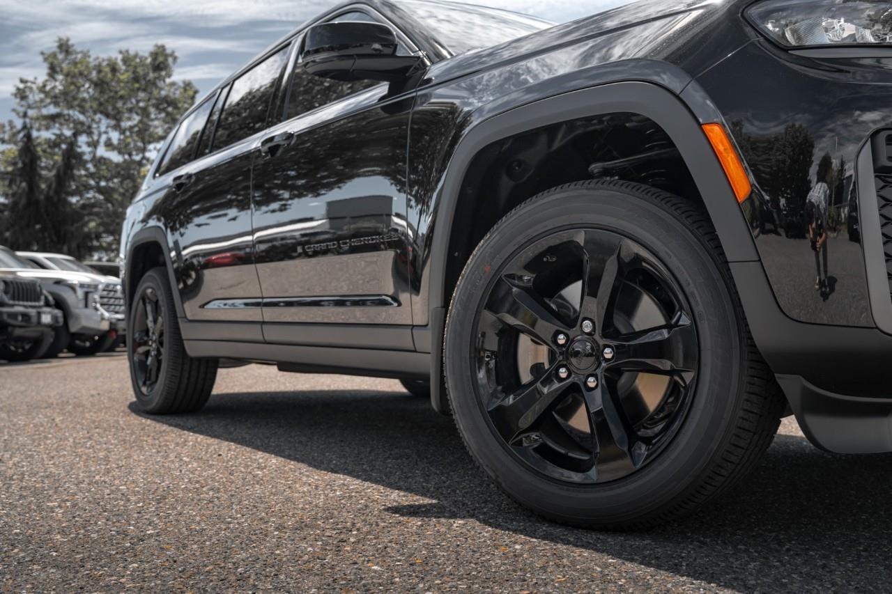 2026 Jeep Grand Cherokee  T302423