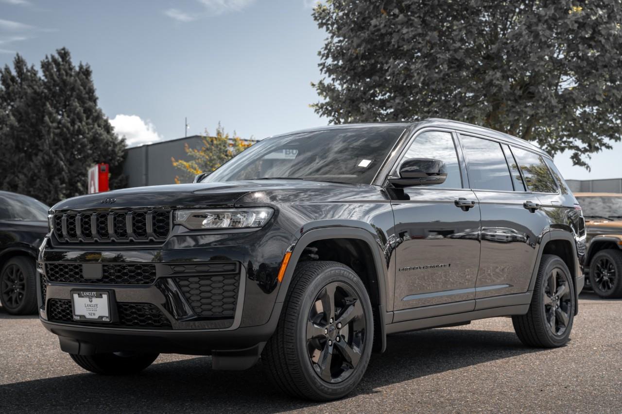 2026 Jeep Grand Cherokee  T302423