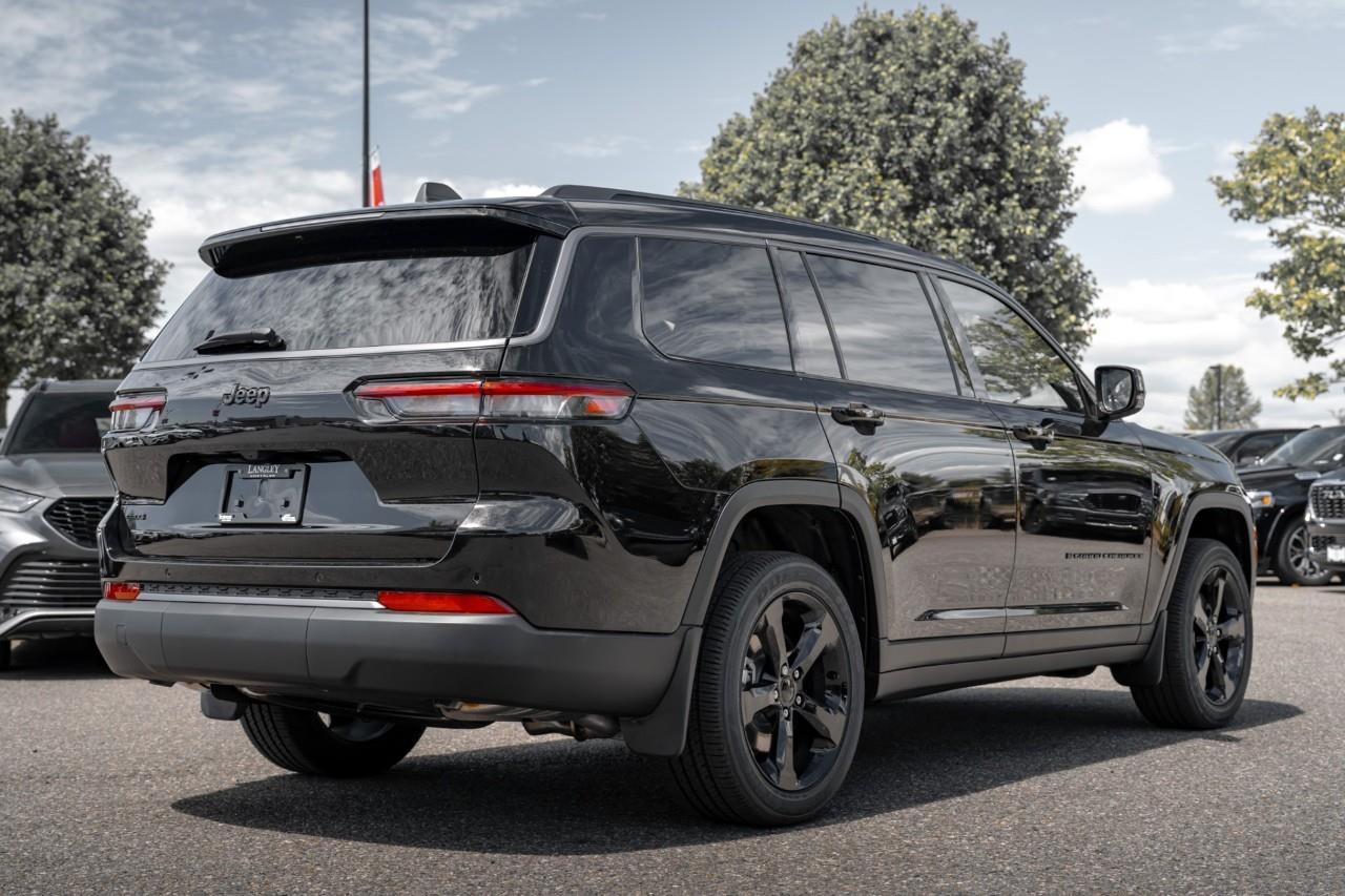 2026 Jeep Grand Cherokee  T302423