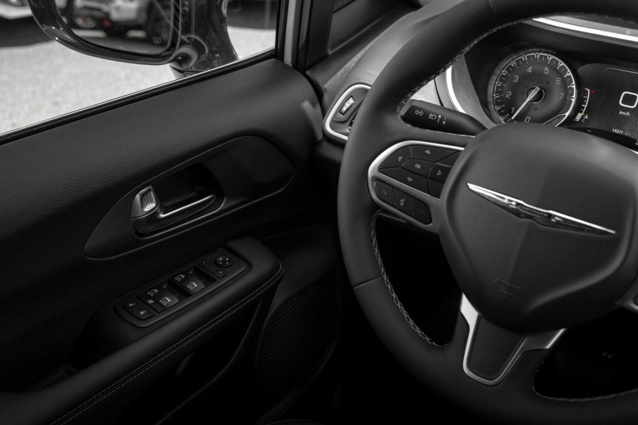 2026 Chrysler Grand Caravan SXT LC3003