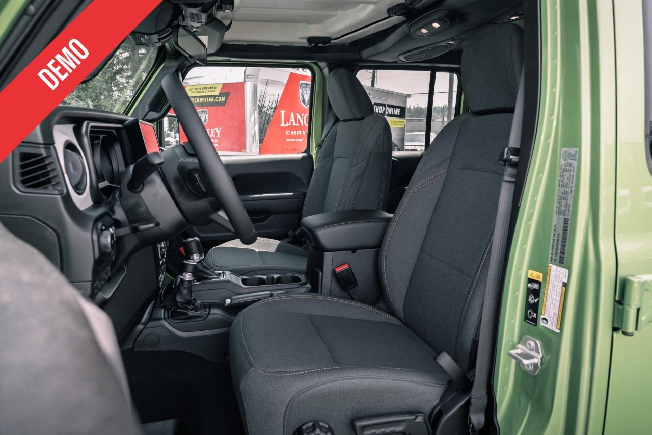 2025 Jeep Wrangler Sport S621370