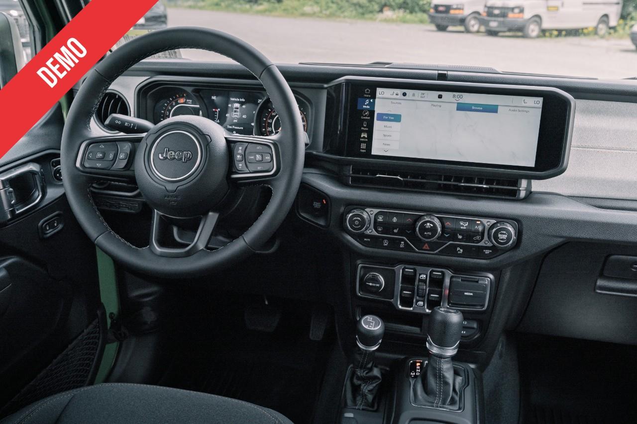 2025 Jeep Wrangler Sport S621370