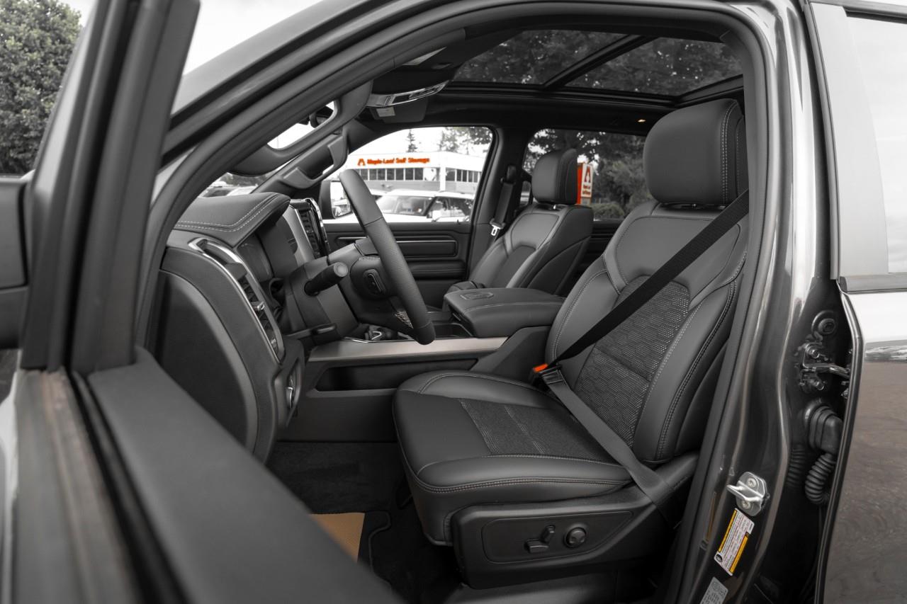 2026 RAM 1500 Sport T363605