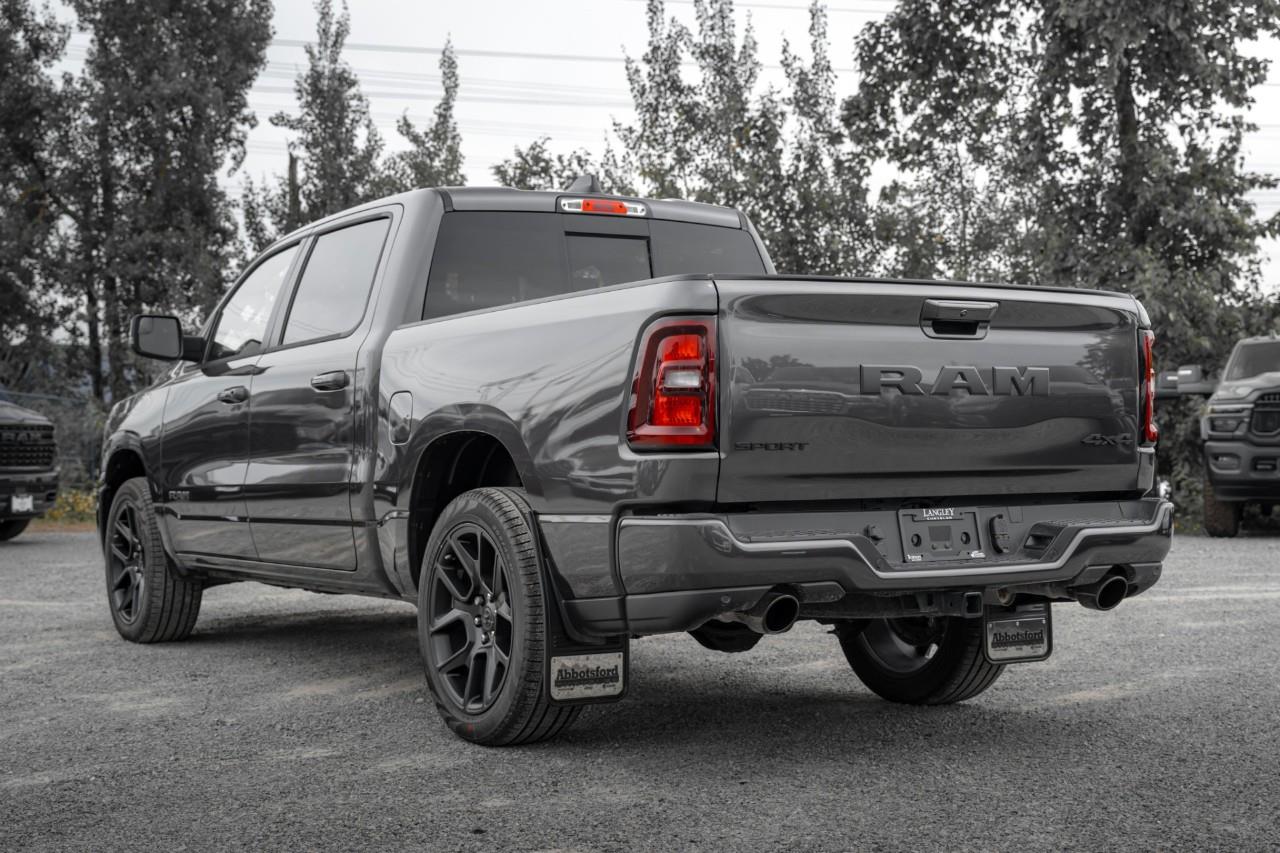2026 RAM 1500 Sport T151816