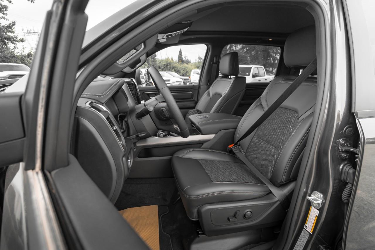 2026 RAM 1500 Sport T151816