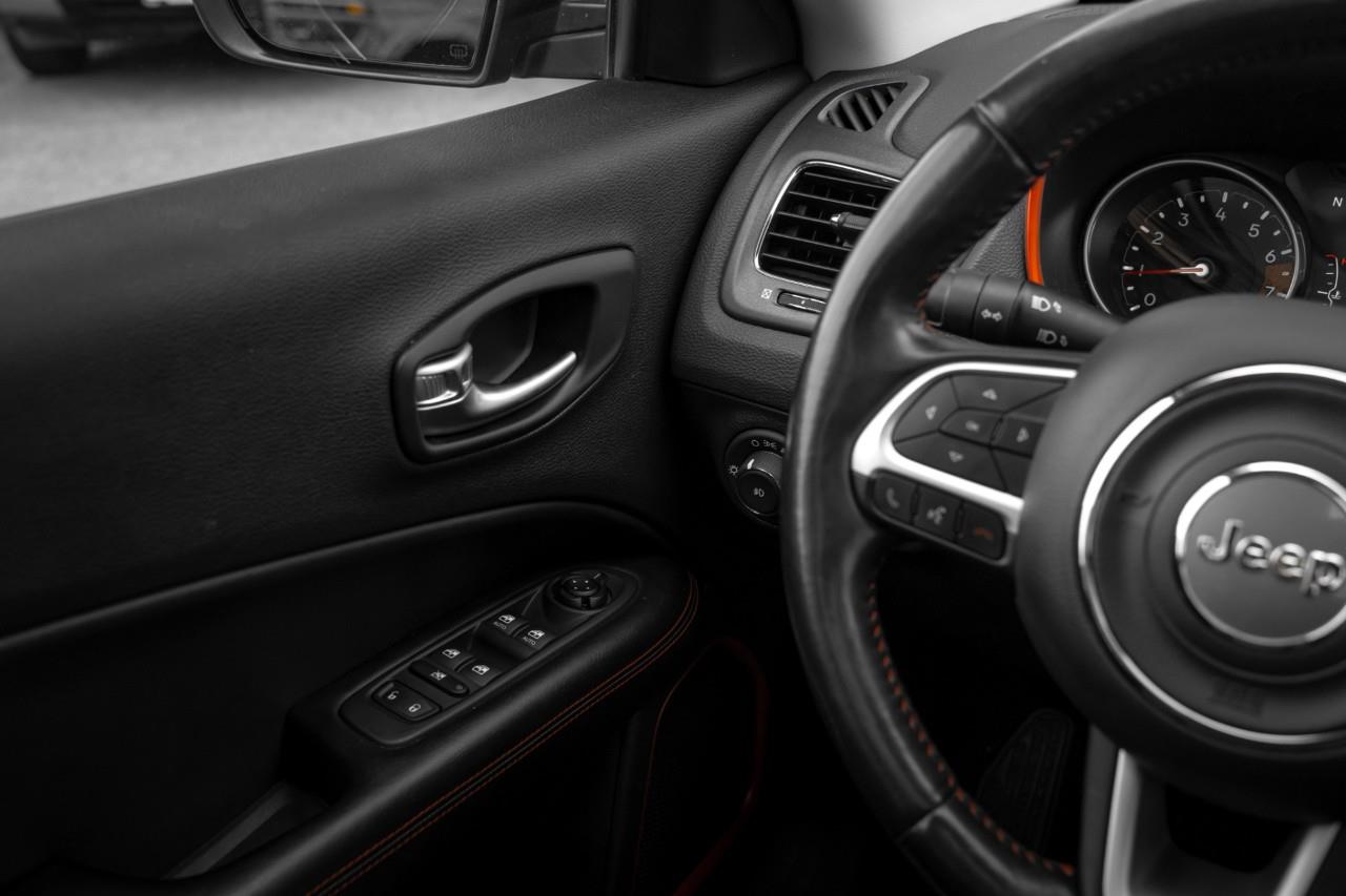 2019 Jeep Compass Trailhawk LC3016