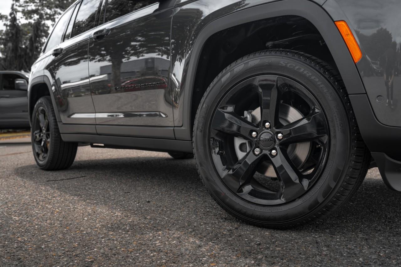 2026 Jeep Grand Cherokee  T302422