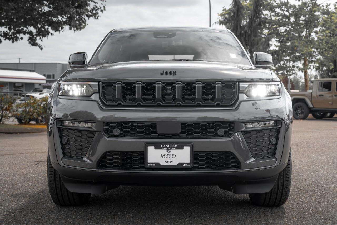 2026 Jeep Grand Cherokee  T302422