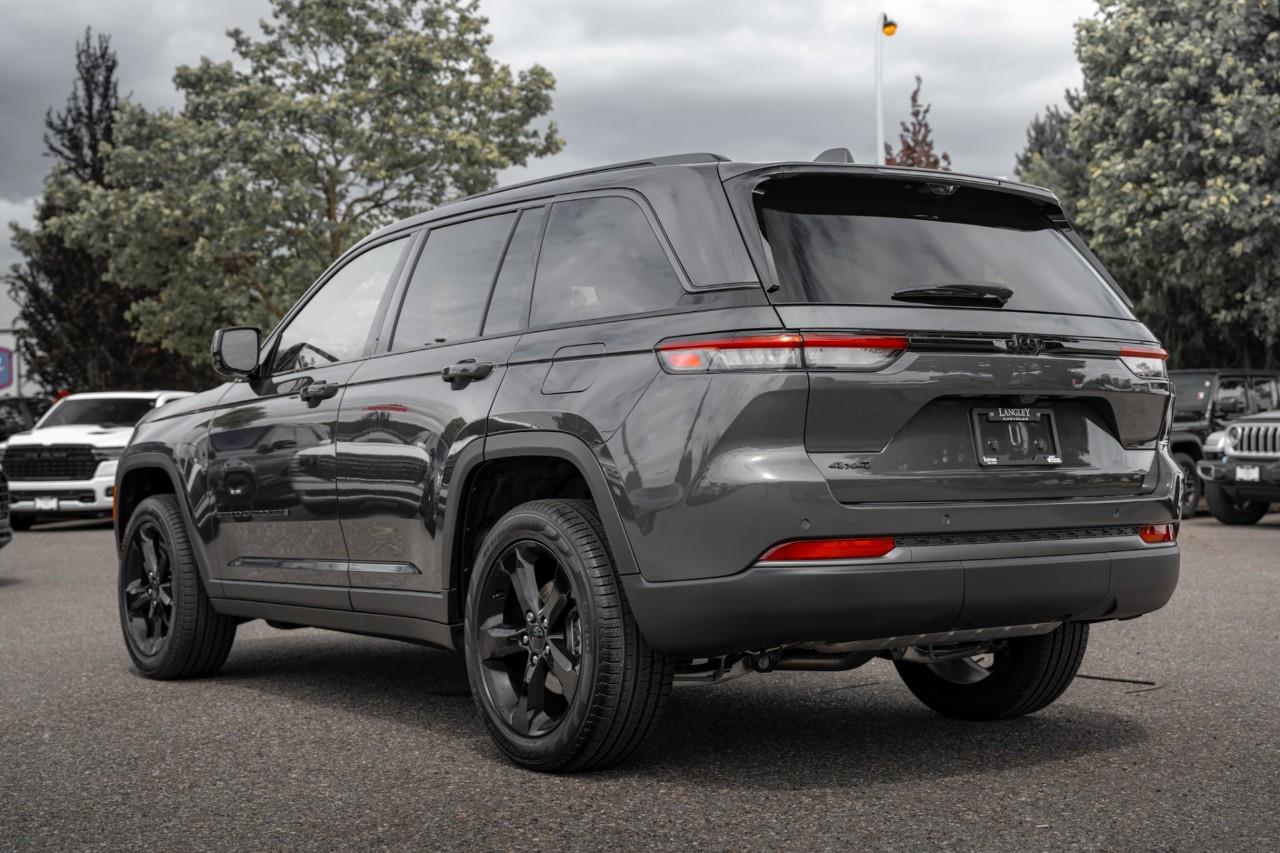 2026 Jeep Grand Cherokee  T302422