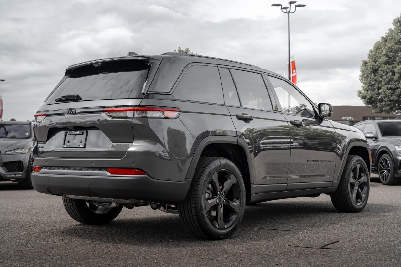 2026 Jeep Grand Cherokee  T302422