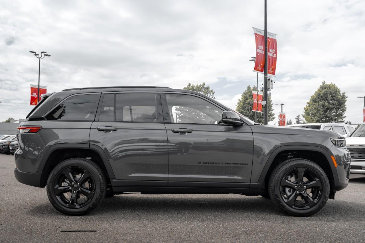 2026 Jeep Grand Cherokee  T302422