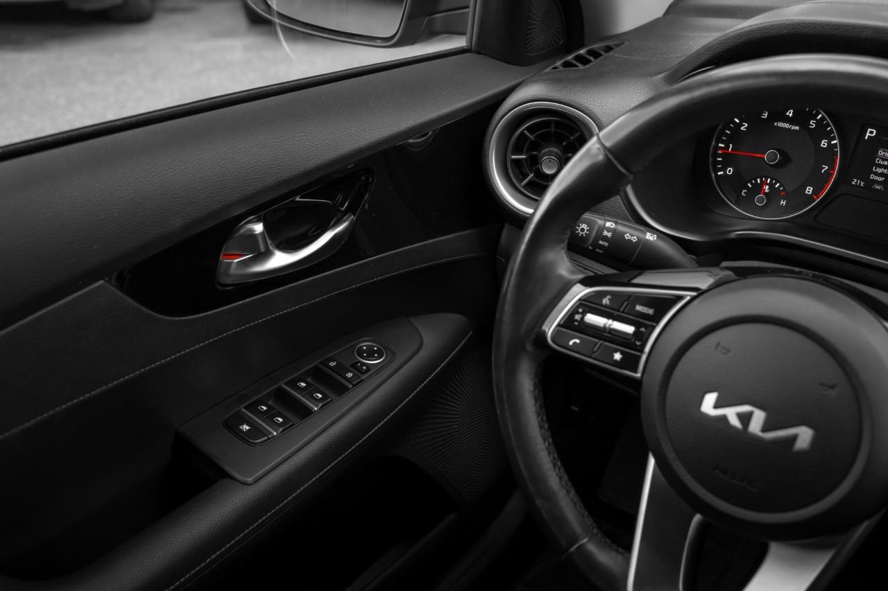 2023 Kia Forte EX LC2966AA