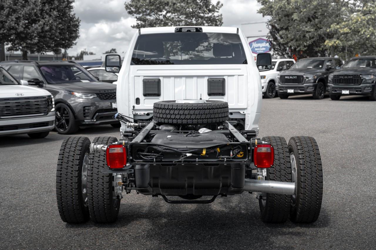 2026 RAM 5500 Chassis Tradesman/Big Horn T314832