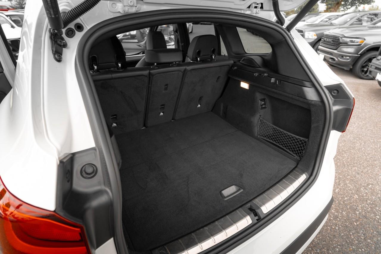 2021 BMW X1 xDrive28i T182050AA
