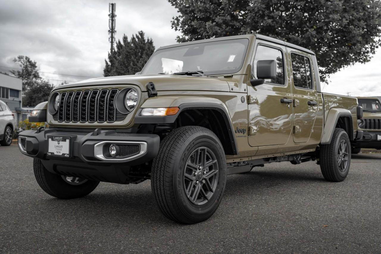 2026 Jeep Gladiator Sport S T193310