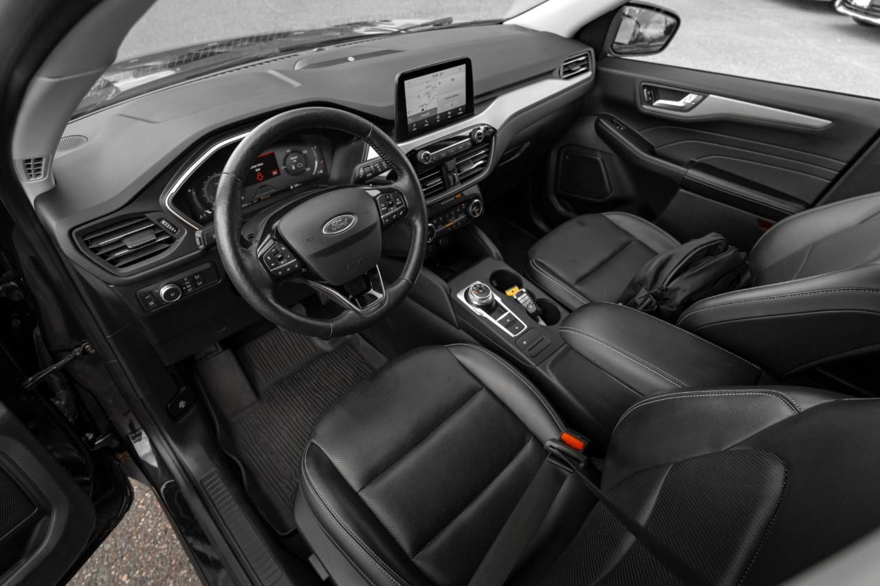 2021 Ford Escape SEL Hybrid LC3025