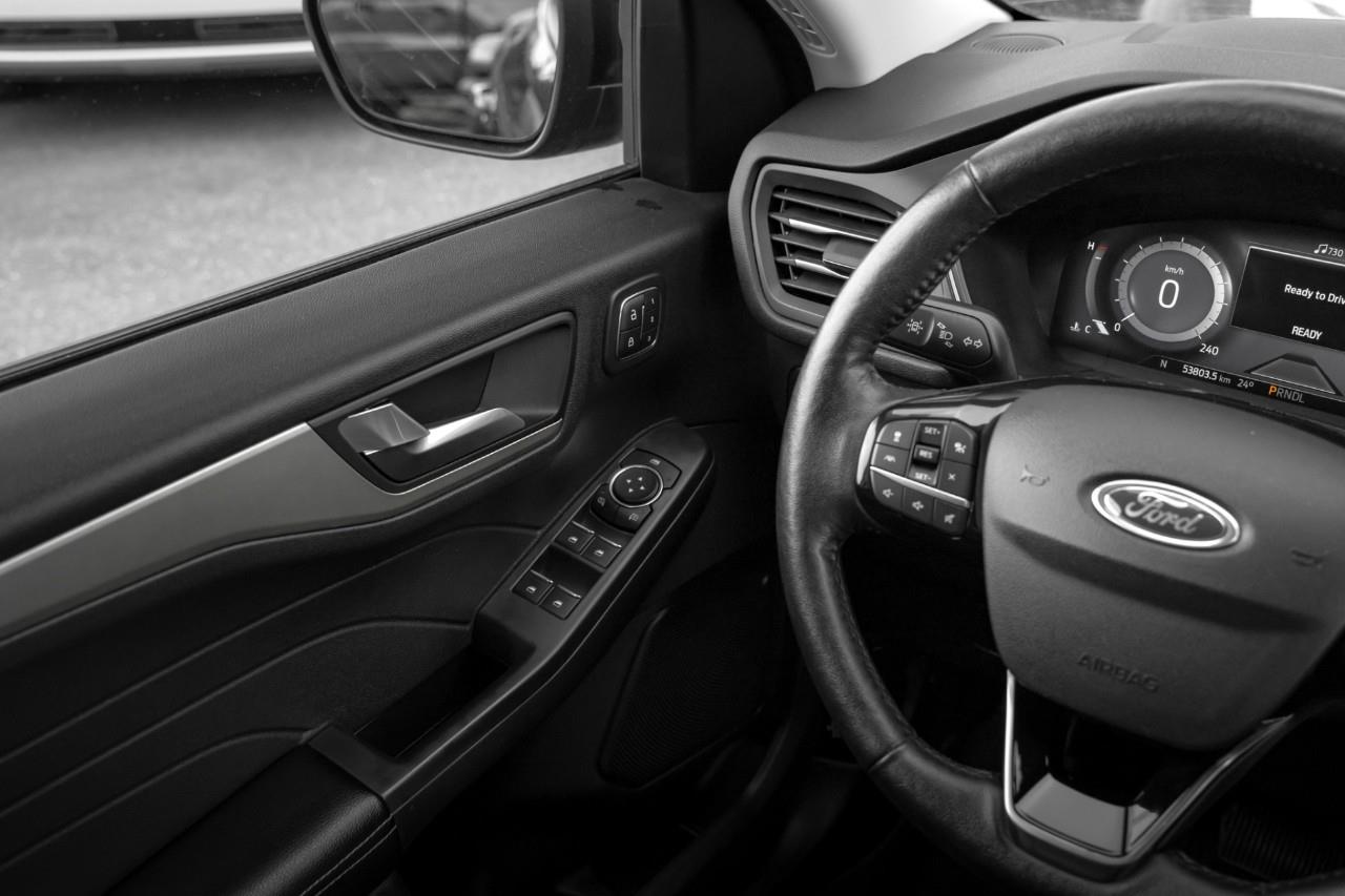 2021 Ford Escape SEL Hybrid LC3025