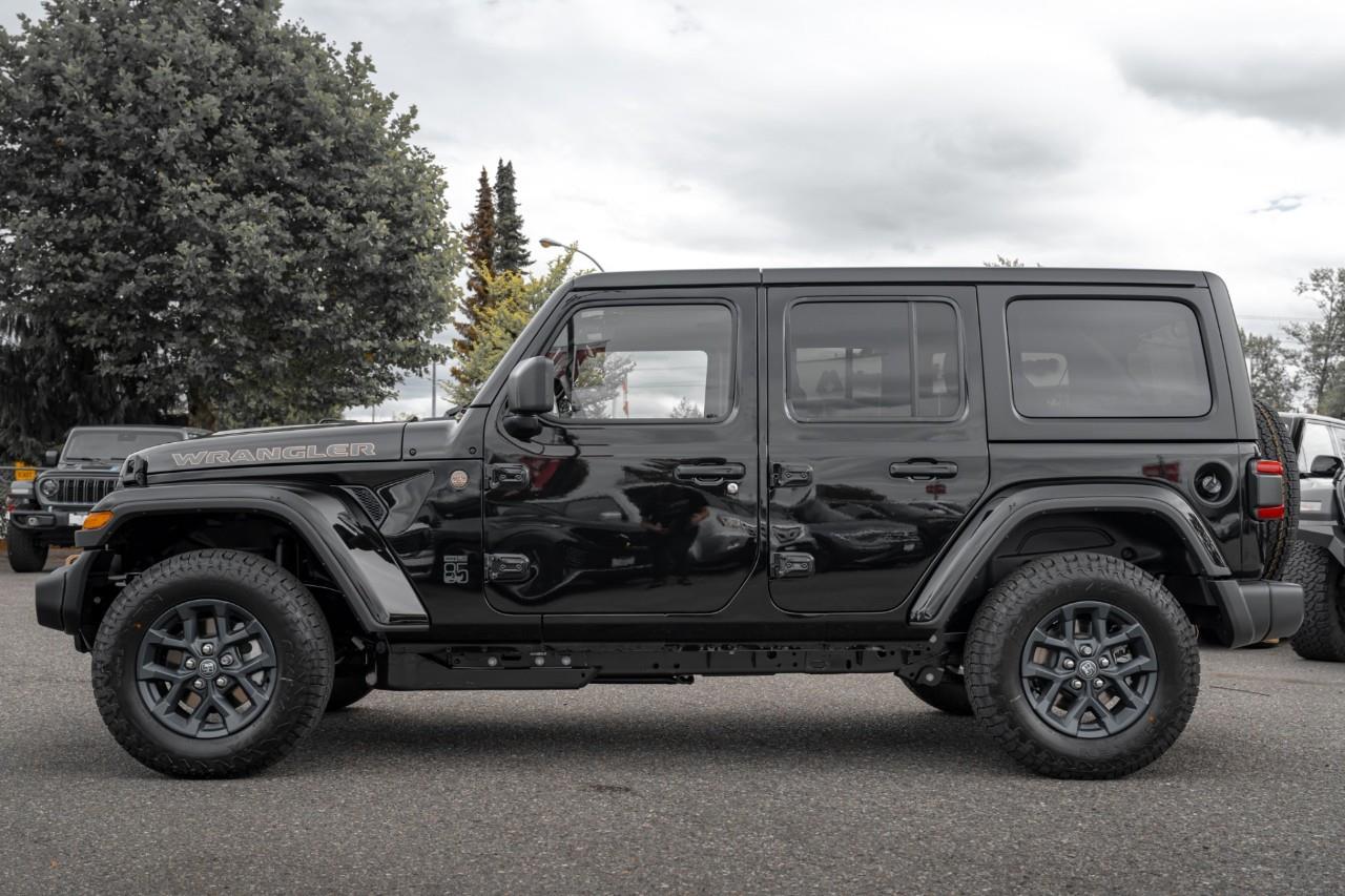 2026 Jeep Wrangler Sport T323006