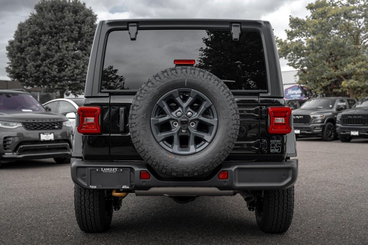 2026 Jeep Wrangler Sport T323006
