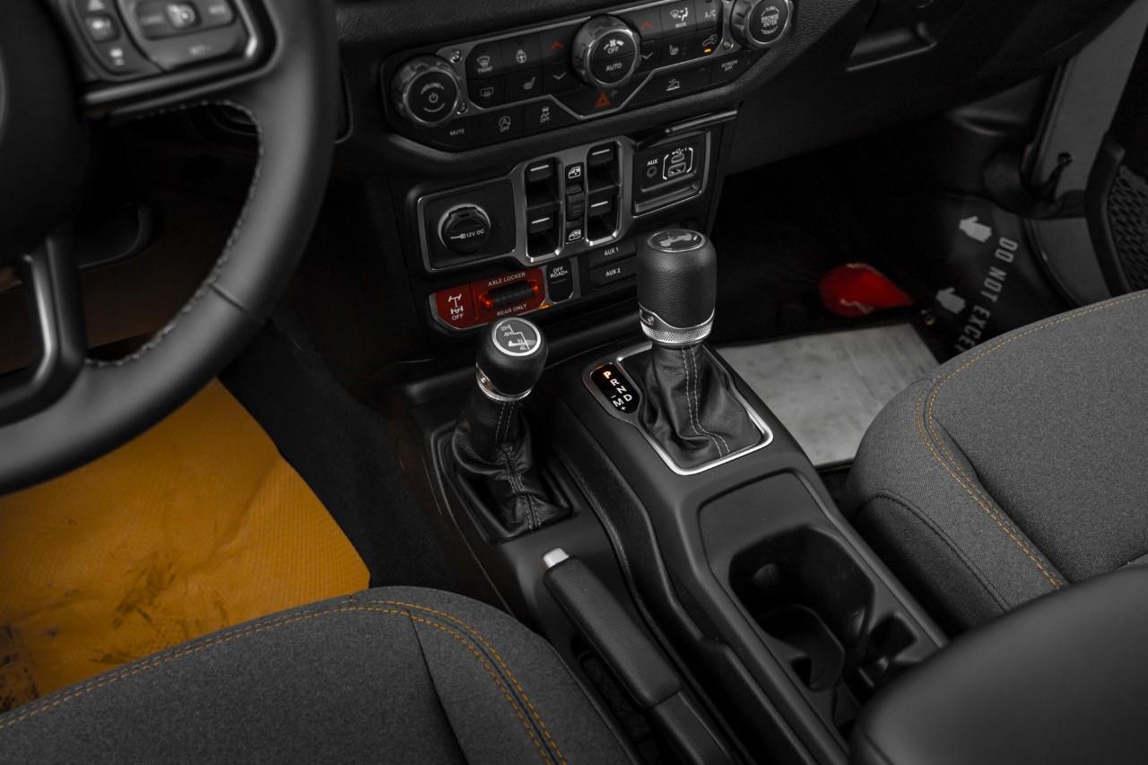 2026 Jeep Wrangler Sport T330887