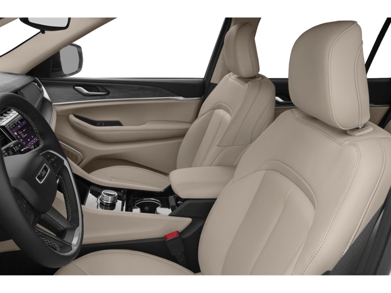 2022 Jeep Grand Cherokee L Laredo LC3031