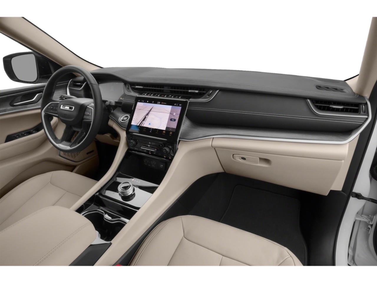 2022 Jeep Grand Cherokee L Laredo LC3031
