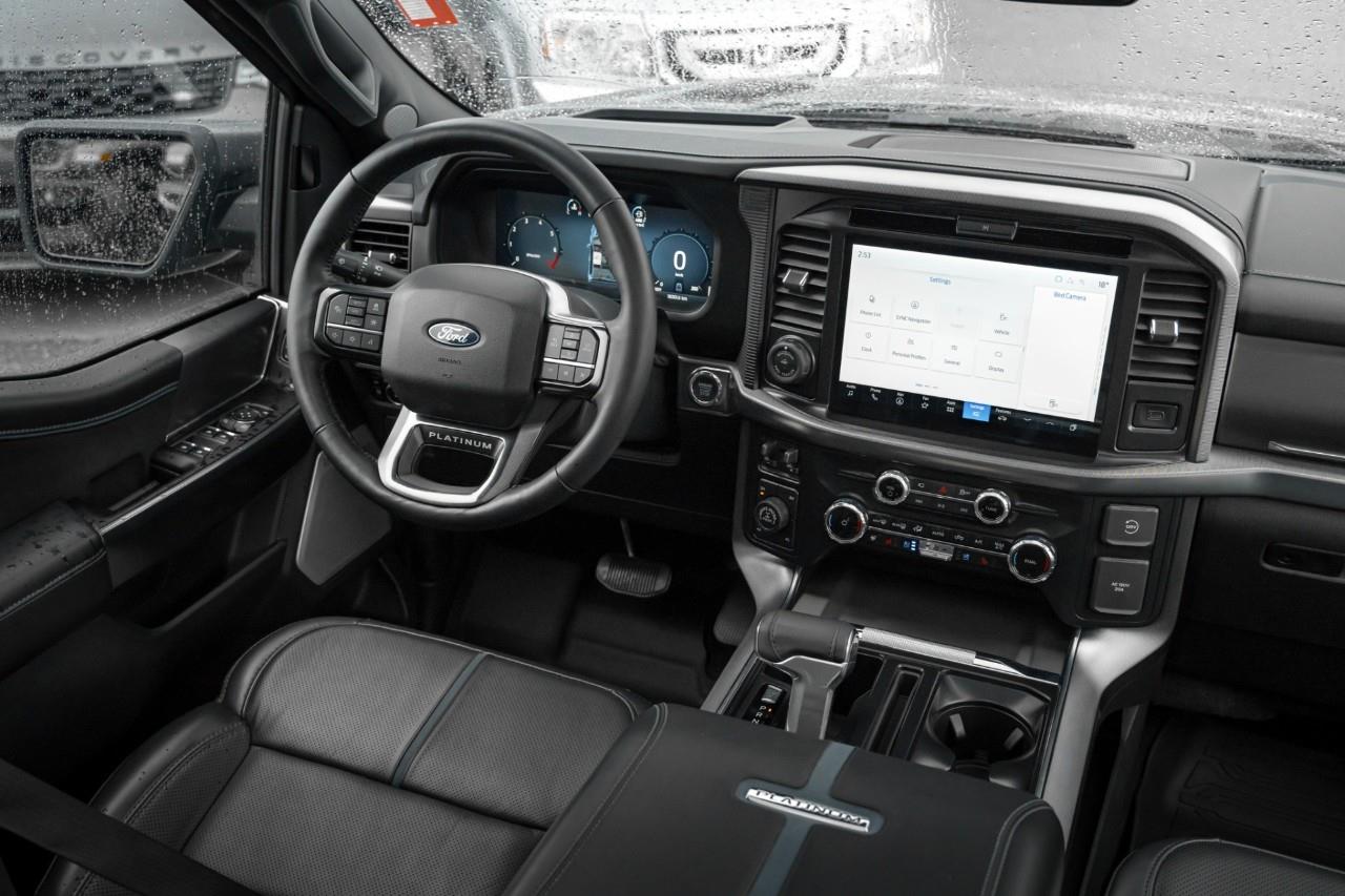 2025 Ford F-150 Platinum T376545A