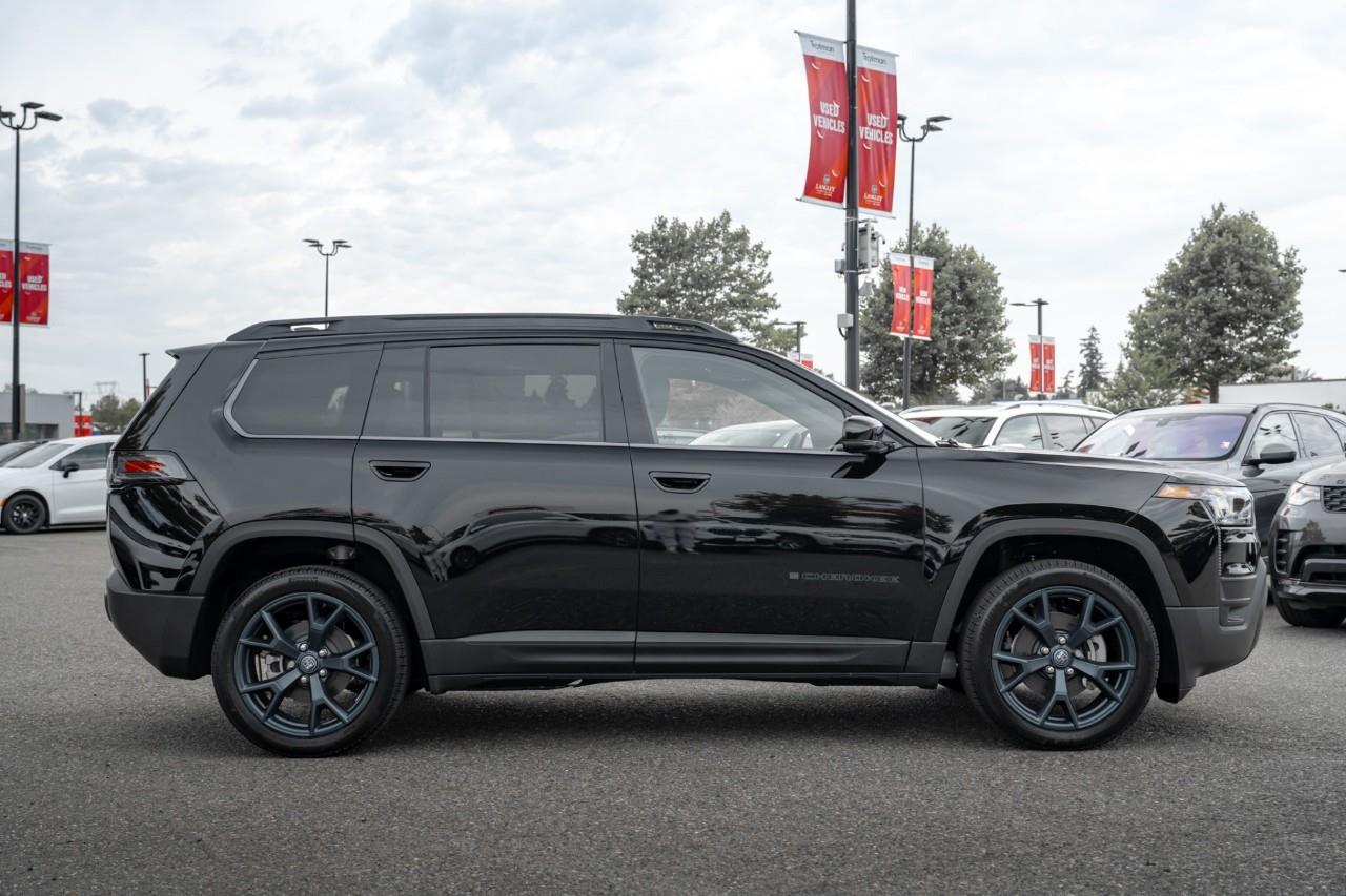 2026 Jeep Cherokee Laredo/Limited T264402
