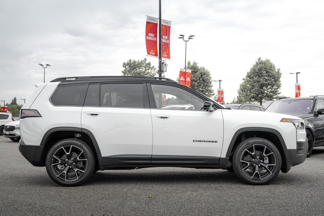 2026 Jeep Cherokee Overland T283070