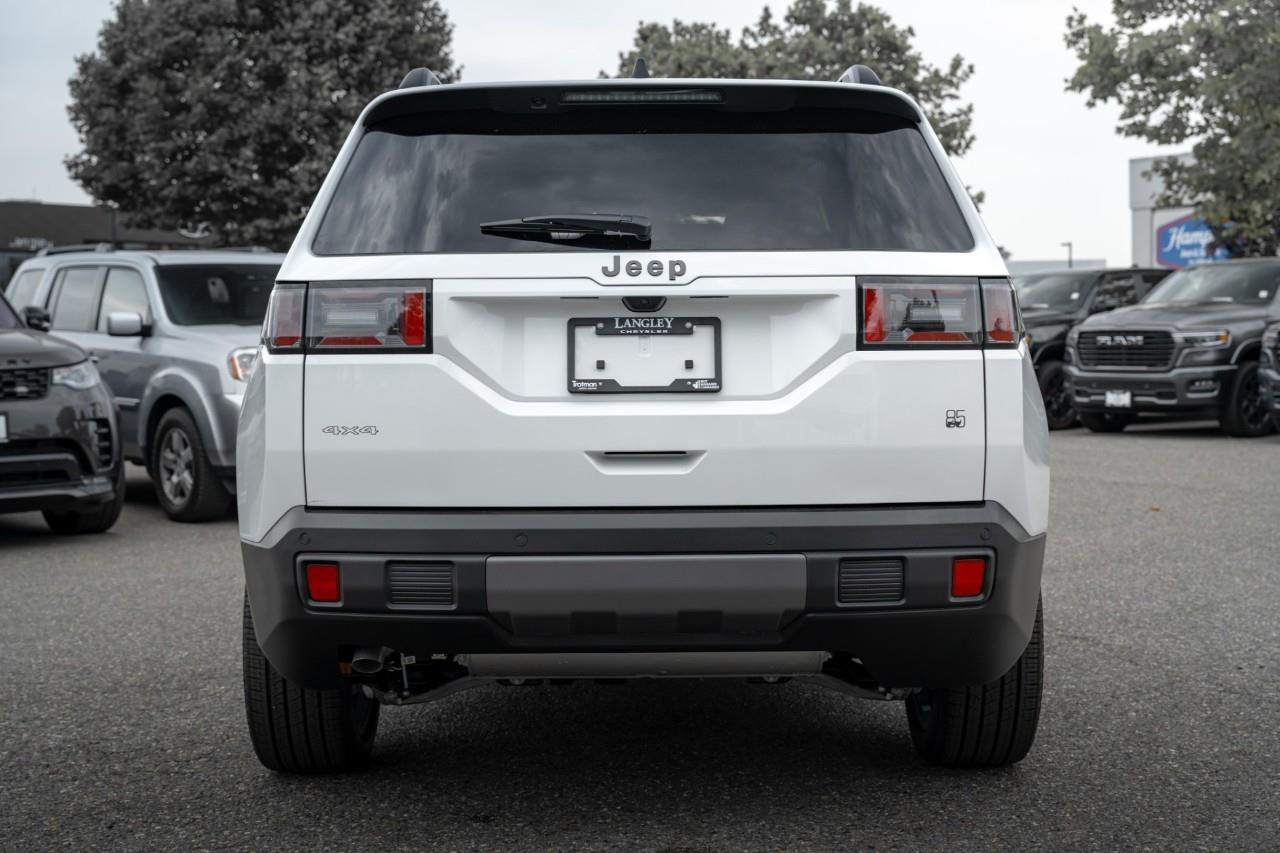 2026 Jeep Cherokee Laredo/Limited T264403