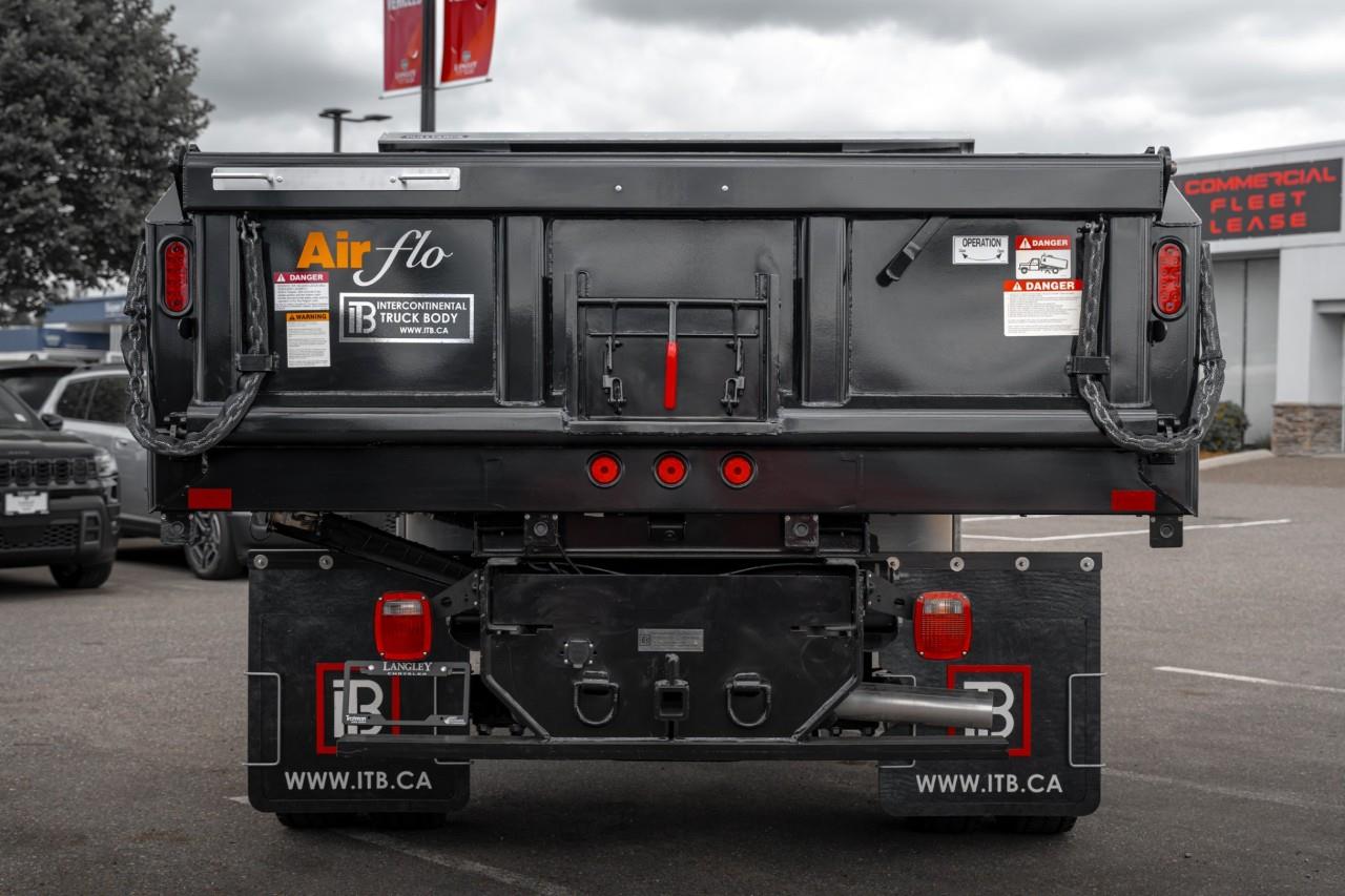 2026 RAM 5500 Chassis Tradesman/Big Horn T288432