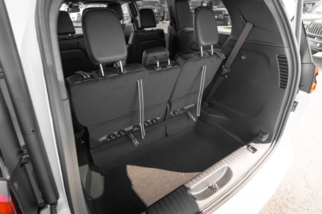 2027 Chrysler Pacifica Select V585076