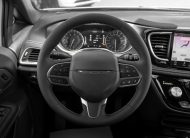 2027 Chrysler Pacifica Select V585076