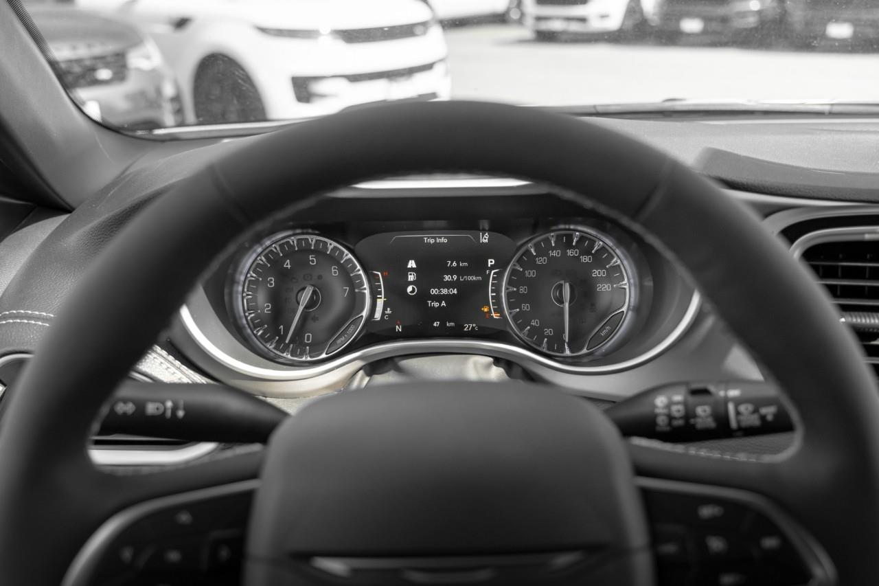 2027 Chrysler Pacifica Select V585076