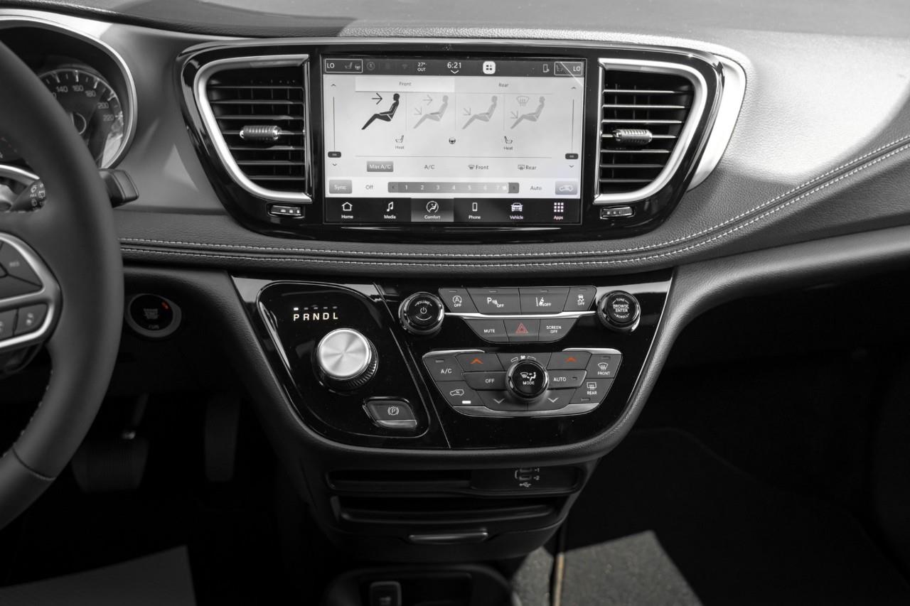 2027 Chrysler Pacifica Select V585076