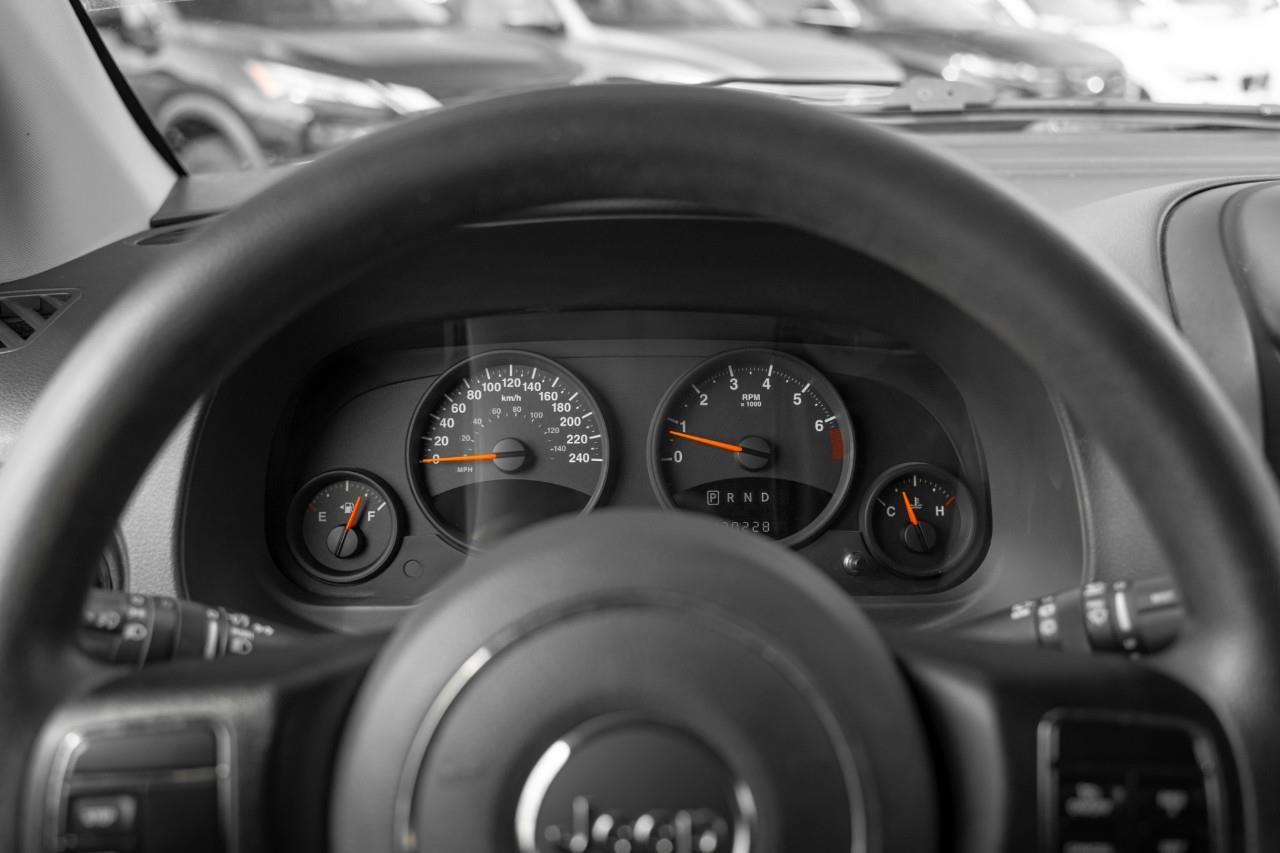 2011 Jeep Compass Sport/North LC3006A