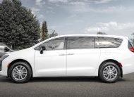 2027 Chrysler Pacifica Select V585043