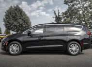 2027 Chrysler Pacifica Select V585044