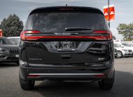2027 Chrysler Pacifica Select V585044
