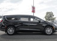 2027 Chrysler Pacifica Select V585044