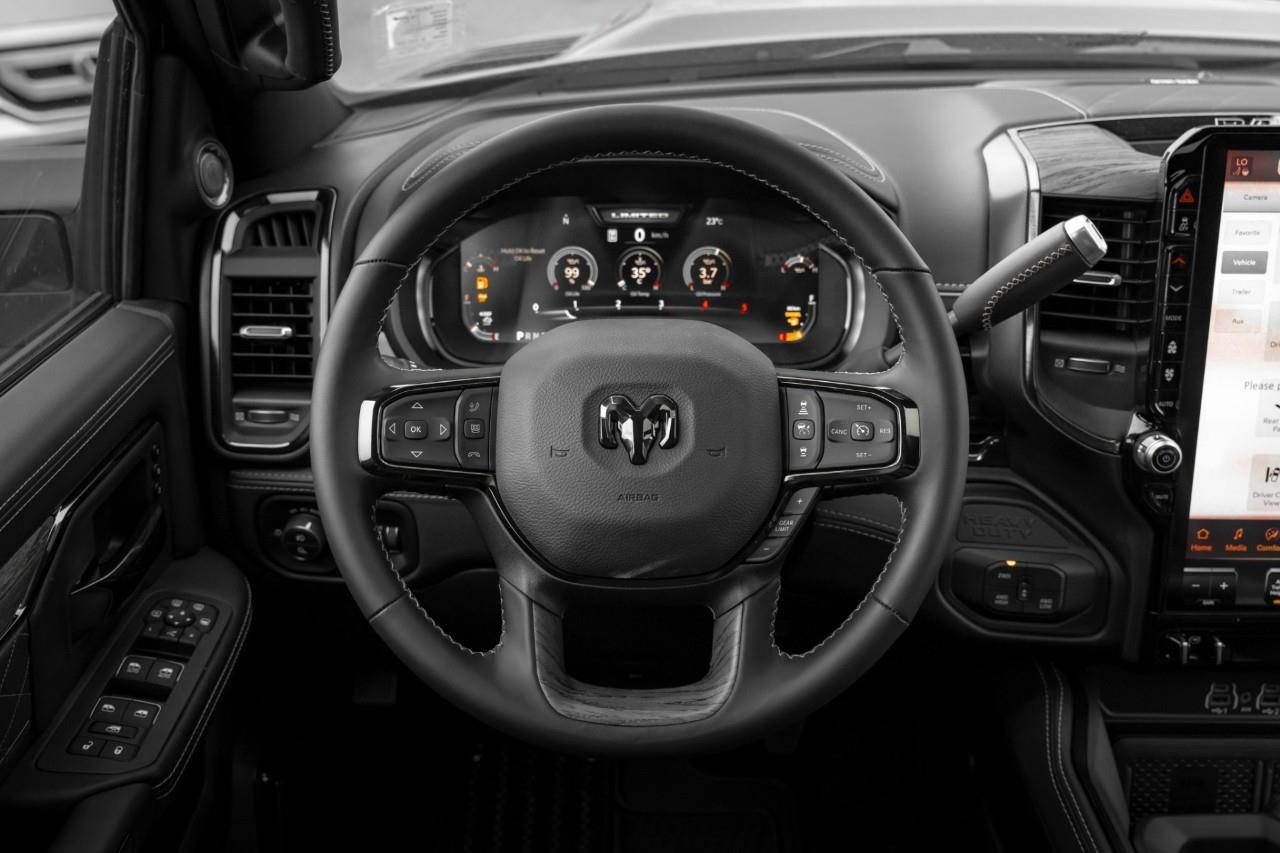 2026 RAM 3500 Limited T168448