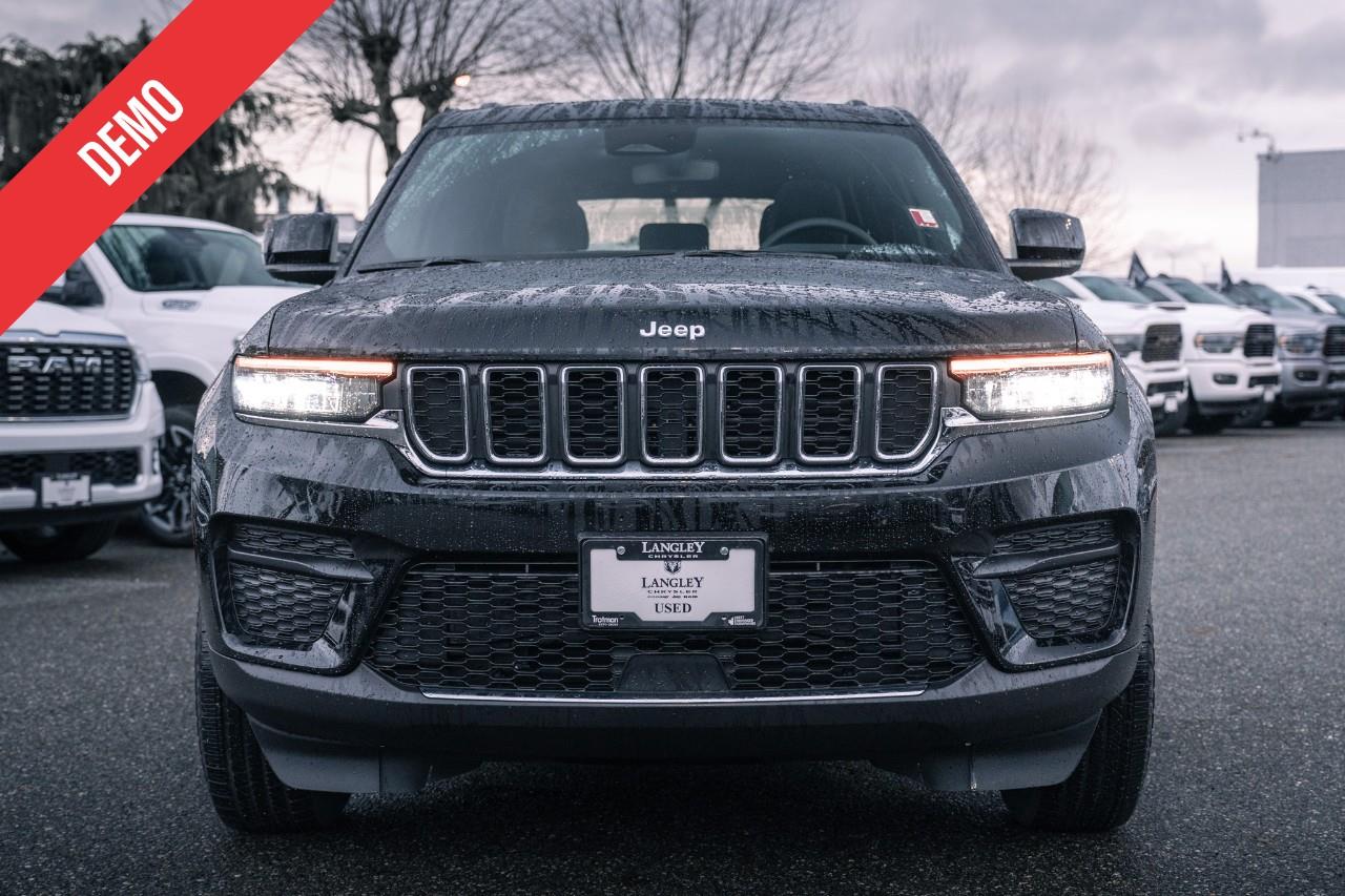 2024 Jeep Grand Cherokee Laredo LC2819