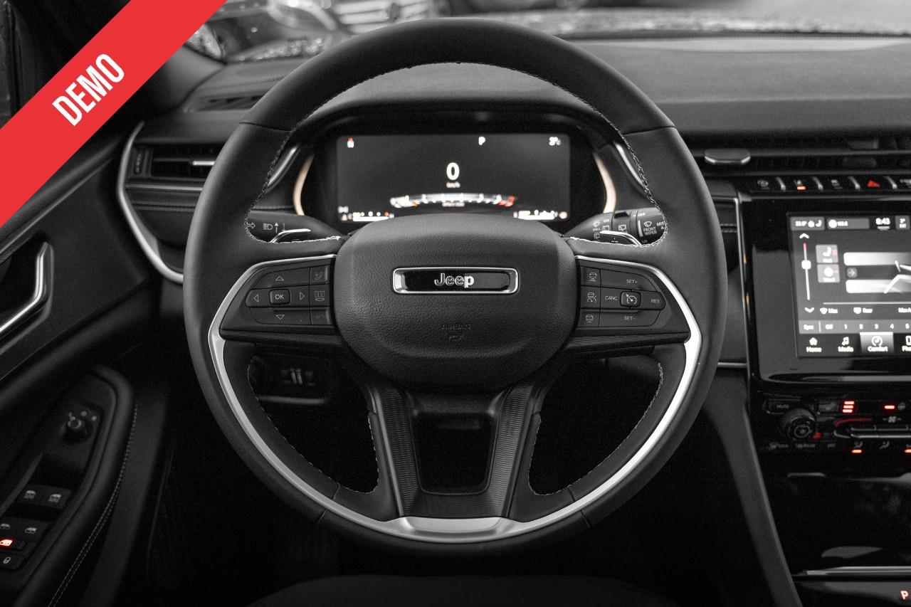 2024 Jeep Grand Cherokee Laredo LC2819