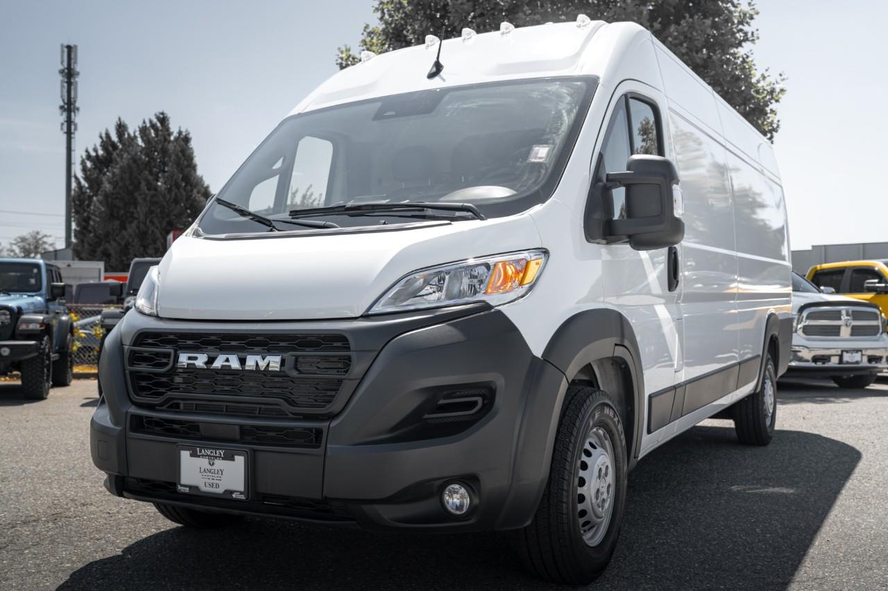 2024 RAM ProMaster 3500 High Roof LC3043